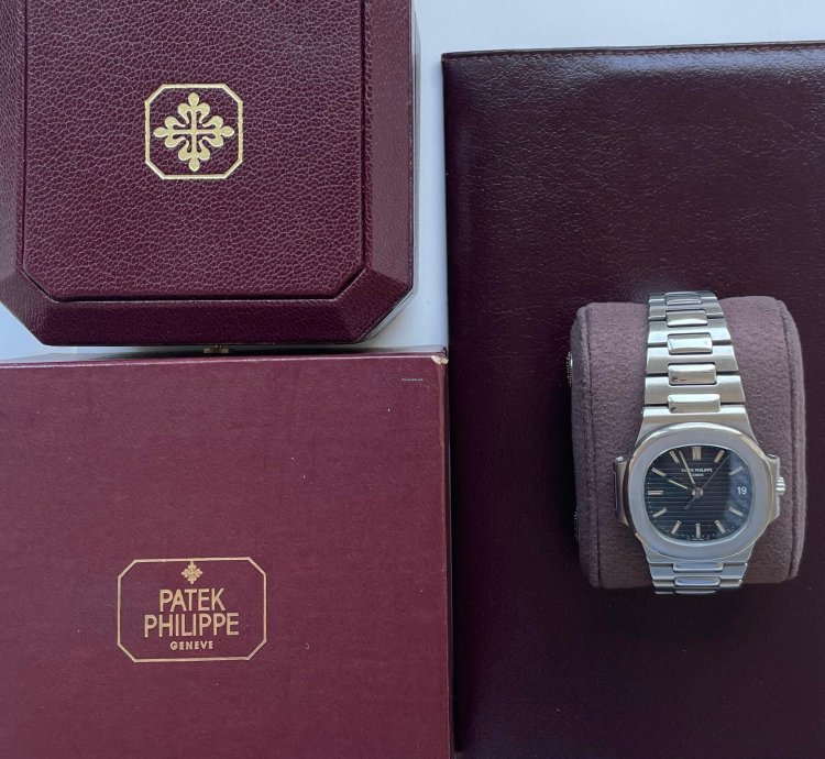 Patek Philippe Nautilus First Series 1987 - Highest Quality - Nautilus Full Set
