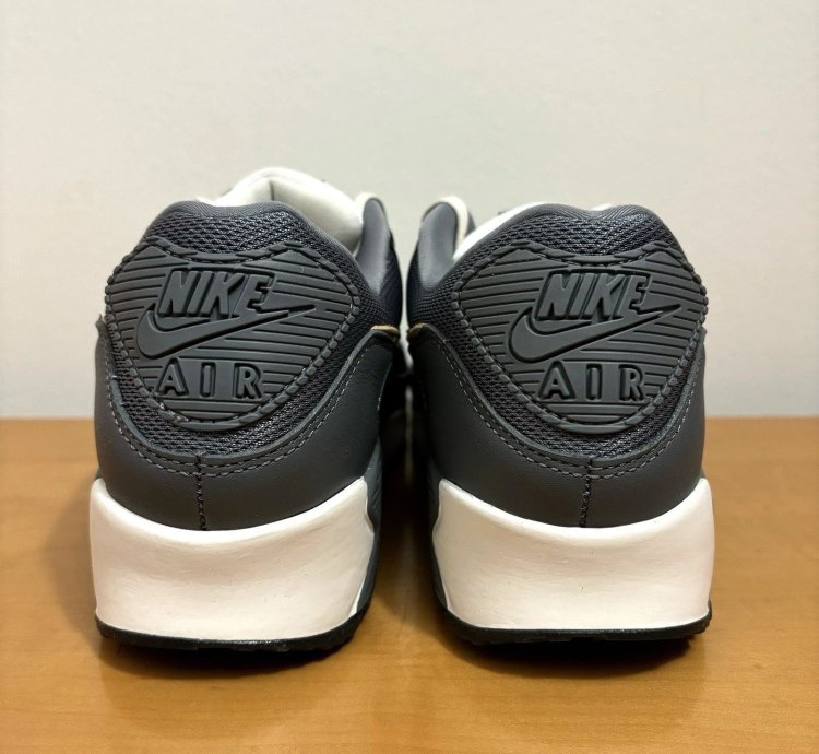 1 1 Nike Air Max 90 Black Grey Tan