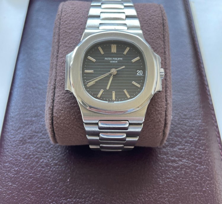 Patek Philippe Nautilus First Series 1987 - Highest Quality - Nautilus Full Set
