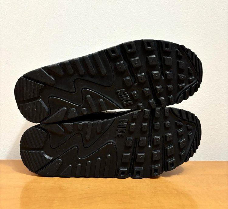 1 1 Nike Air Max 90 Black Grey Tan