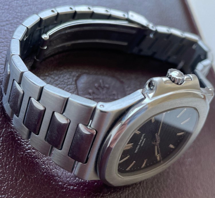Patek Philippe Nautilus First Series 1987 - Highest Quality - Nautilus Full Set