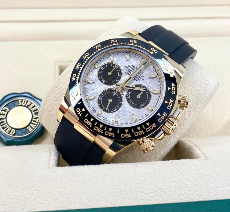 Rolex Daytona Meteorite Dial Unworn Full Set 116518ln Discontinued Model Yellow Gold 18k