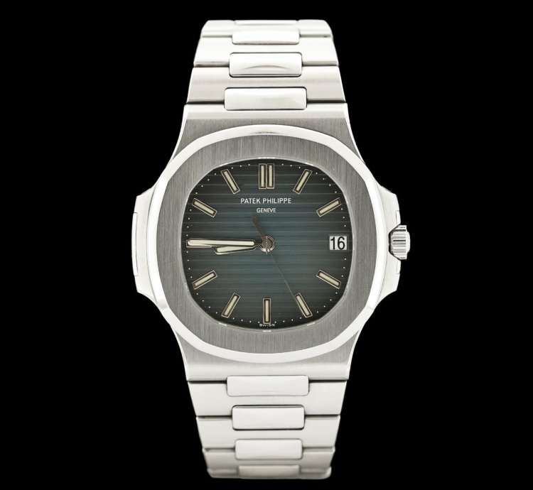 Patek Philippe Nautilus First Series Ref 5711 1a-001