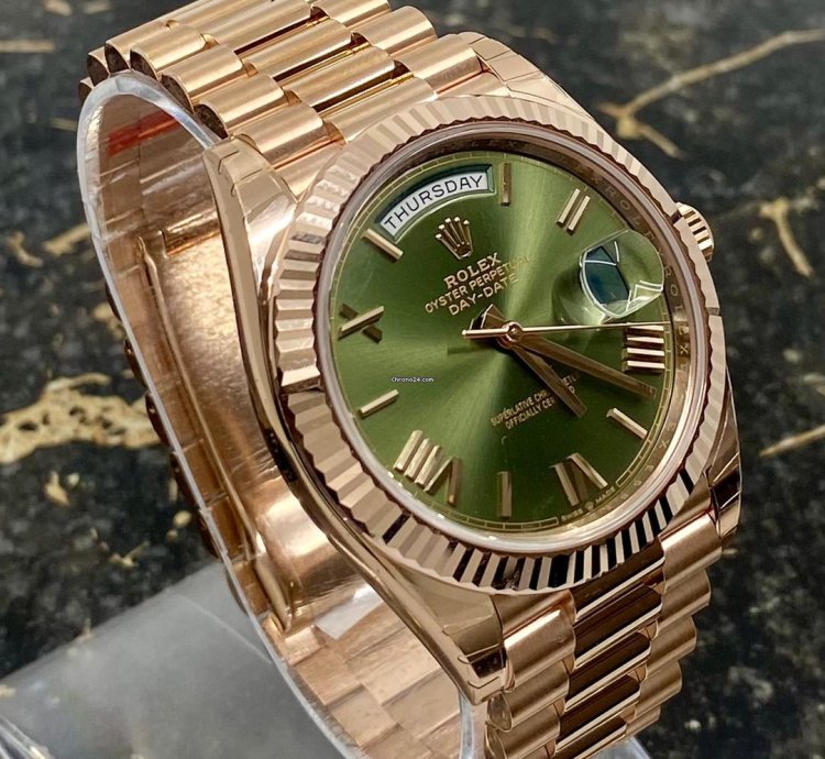 Rolex Day-date 40 New 2025 - Day-date 40 - 228235 - Olive Green Dial