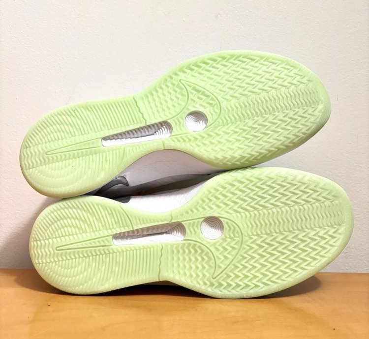 1 1 Nike Sabrina 2 Yeezy Plats Basketball Shoes