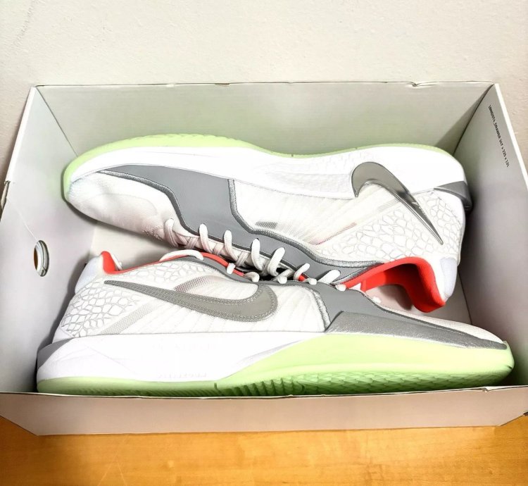 1 1 Nike Sabrina 2 Yeezy Plats Basketball Shoes