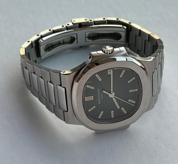 Patek Philippe Nautilus Full Set