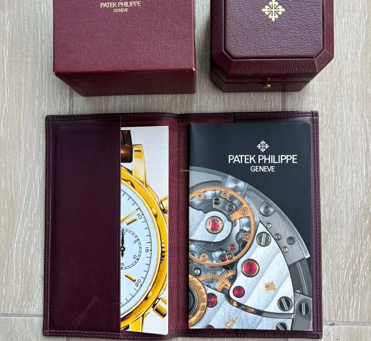 Patek Philippe Nautilus Full Set
