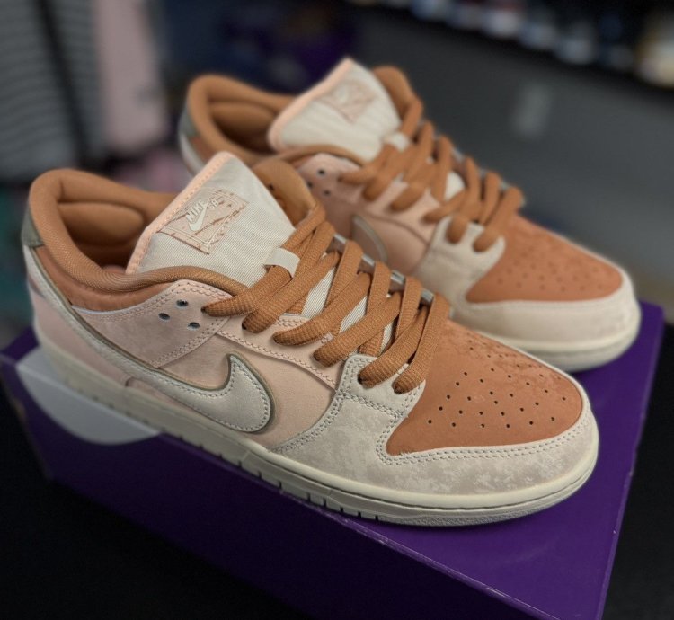 10 5 Nike Sb Dunk Low Trocadero Gardens fv5926-200