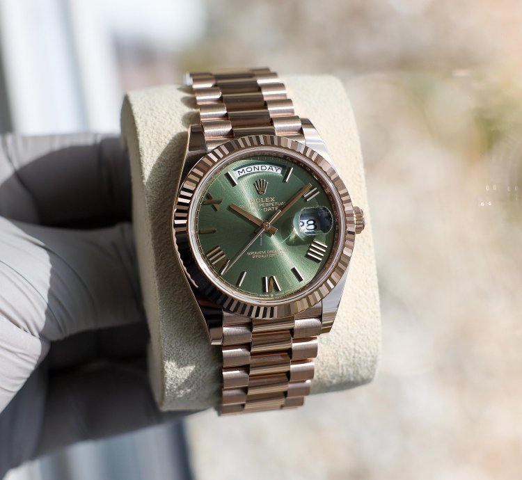 Rolex Day-date 40 New 2025 228235 Olive Green President Rose Gold