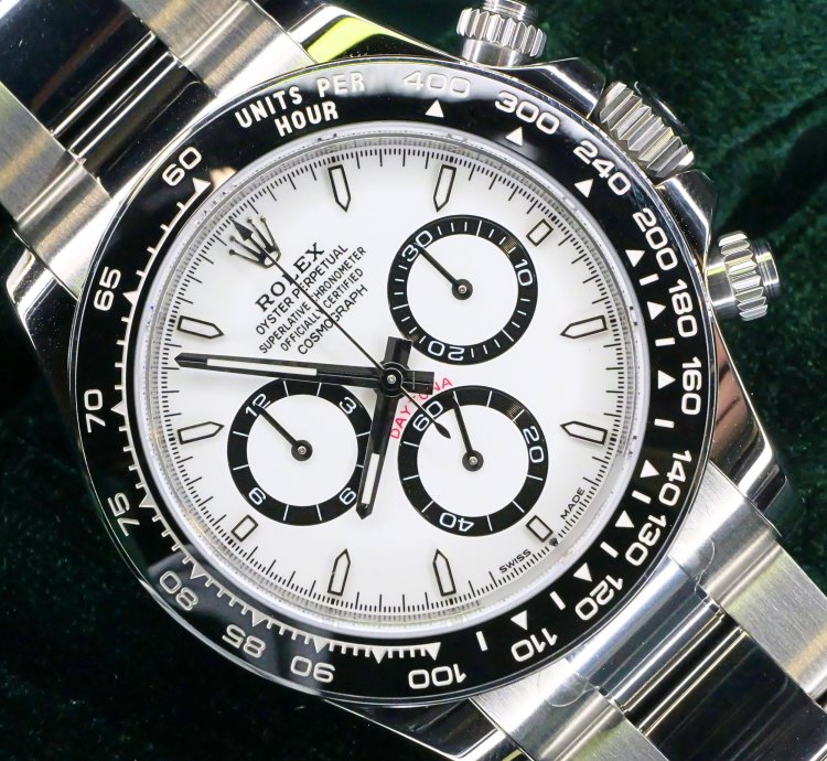 Rolex Daytona Mint Complete Set Daytona 40mm White Dial Stainless Steel 126500ln