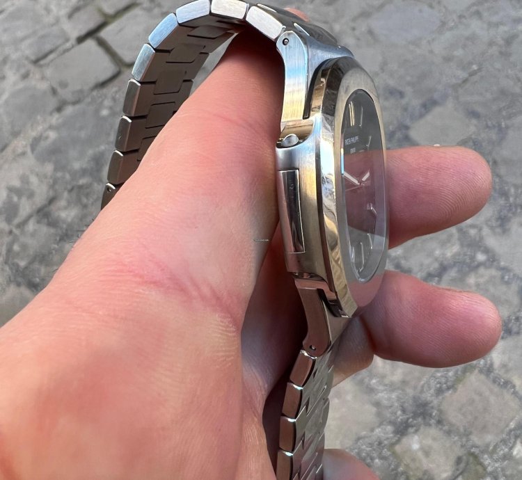 Patek Philippe Nautilus Full Set Blue