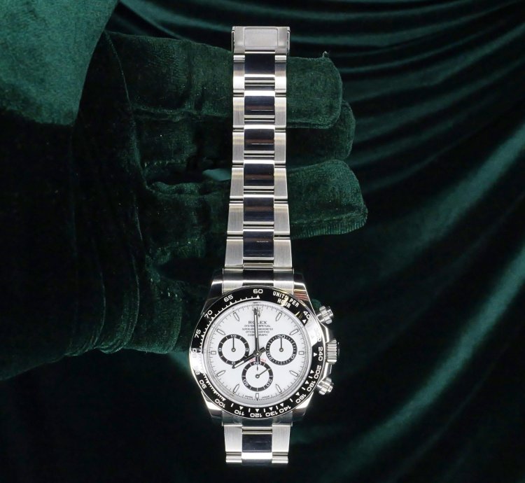 Rolex Daytona Mint Complete Set Daytona 40mm White Dial Stainless Steel 126500ln