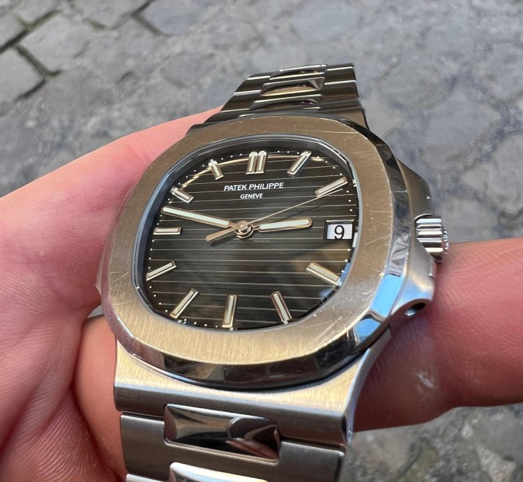 Patek Philippe Nautilus Full Set Blue