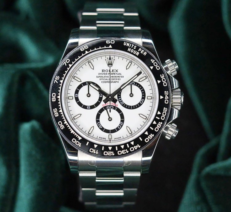 Rolex Daytona Mint Complete Set Daytona 40mm White Dial Stainless Steel 126500ln