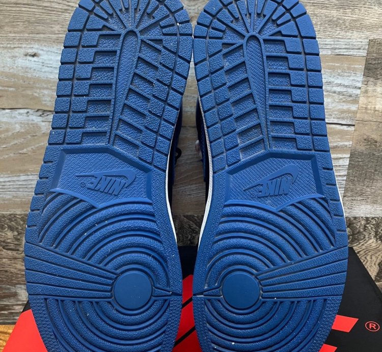 10-air Jordan 1 High Marina Blue