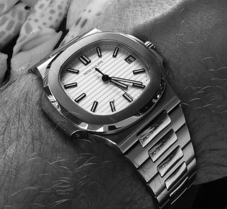 Patek Philippe Nautilus Full Set Double Sealed Since Last Service