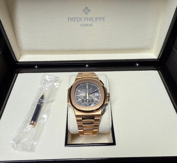 Patek Philippe Nautilus Full Set Like New