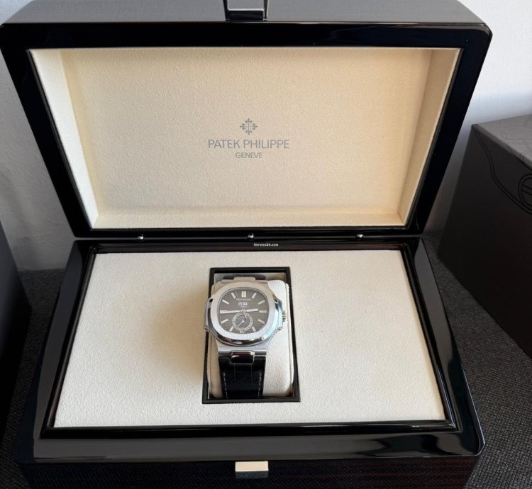 Patek Philippe Nautilus Full Set Mit Zertifikat