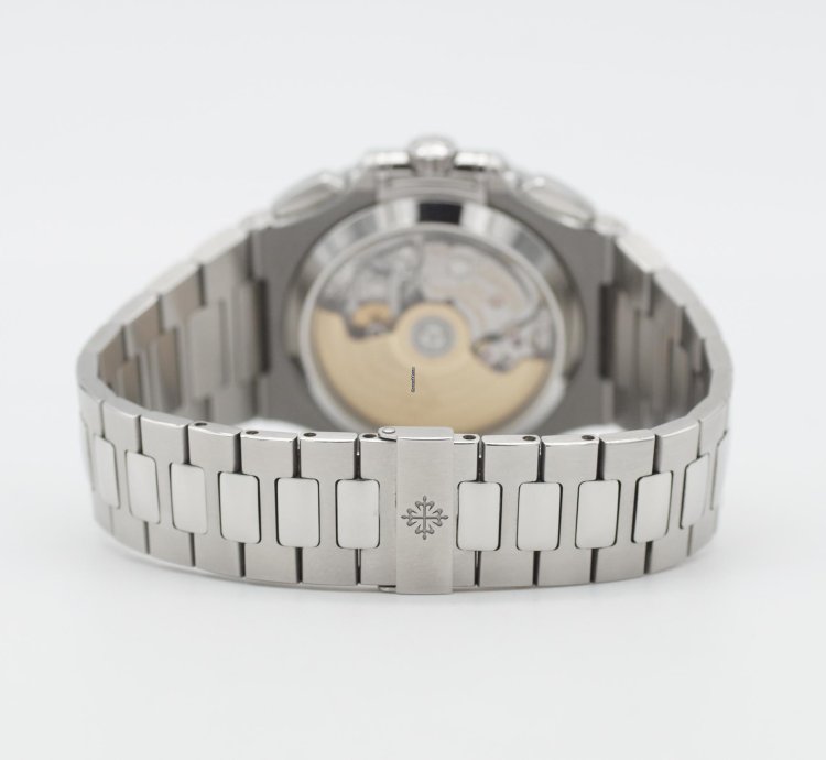 Patek Philippe Nautilus Full-set De Mint 5980 1a Black Dial 2012