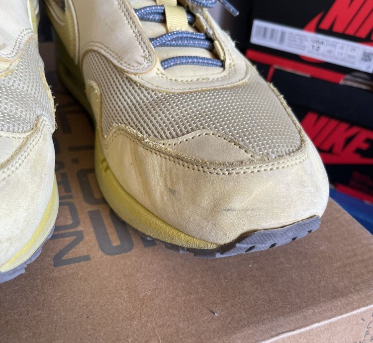 100 Original Nike Travis Scott Air Max 1 Cactus Saturn Gold