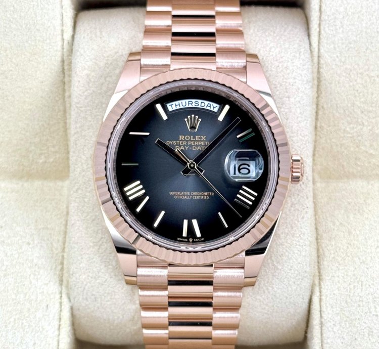 Rolex Day-date 40 New 2025 Day-date 40mm 228235 Presidential 18kt Yellow Gold Slate Ombre Dial