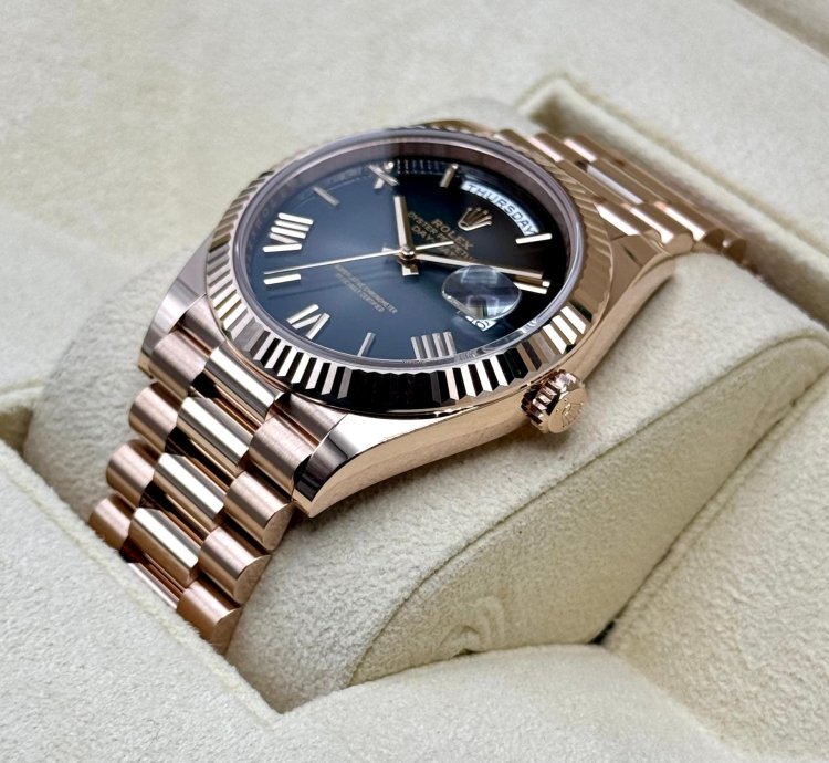Rolex Day-date 40 New 2025 Day-date 40mm 228235 Presidential 18kt Yellow Gold Slate Ombre Dial