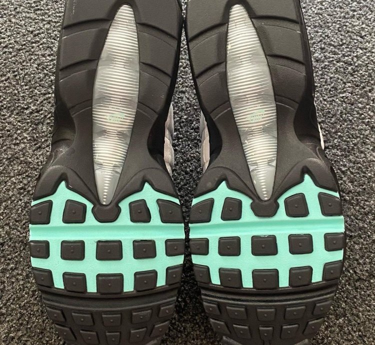 Hyper Turquoise Nike Air Max 95 Jd