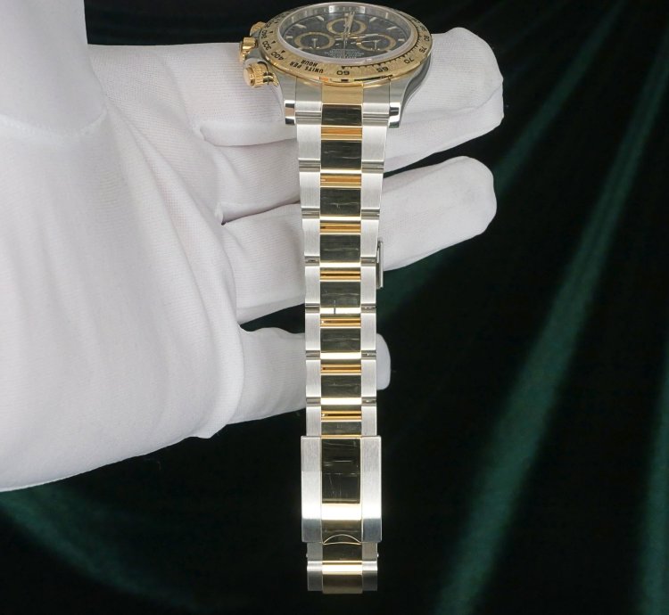 Rolex Daytona Mint Complete Set Daytona Two-tone 40mm Black Dial Yellow Gold Stainless Steel 126503