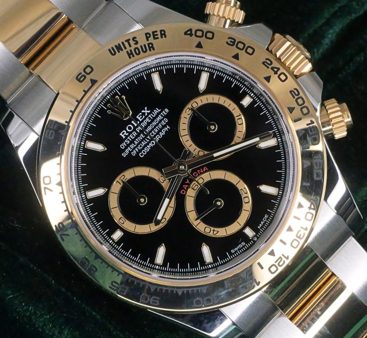 Rolex Daytona Mint Complete Set Daytona Two-tone 40mm Black Dial Yellow Gold Stainless Steel 126503