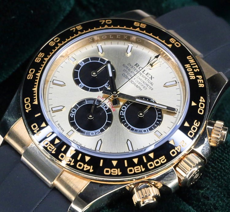 Rolex Daytona Mint Complete Set Daytona Yml Pikachu Champagne Dial Gold Ceramic 126518ln-0011
