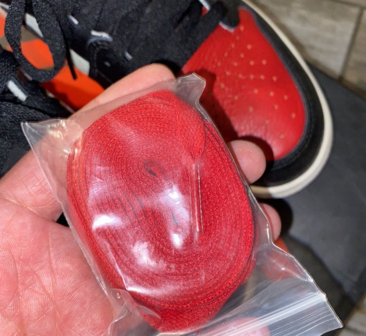 Jordan 1 Bred Toe
