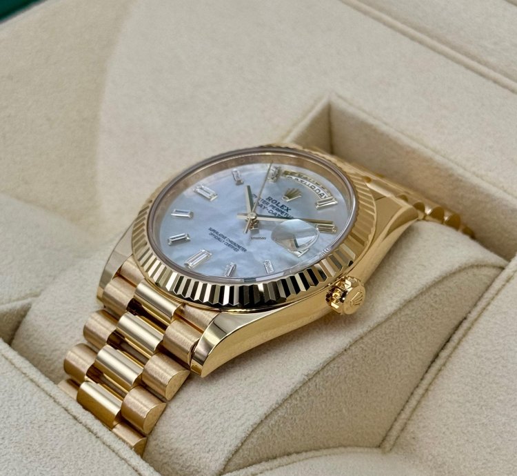 Rolex Day-date 40 New 2025 Day-date 40mm 228238 Mother Of Pearl Diamond Dial