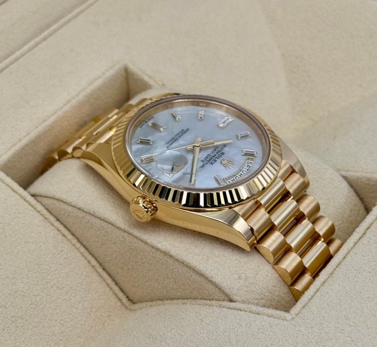 Rolex Day-date 40 New 2025 Day-date 40mm 228238 Mother Of Pearl Diamond Dial