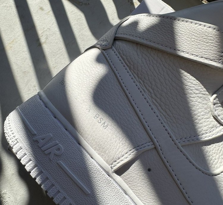 1017 Alyx 9sm Nike Air Force 1 High Rollercoaster Buckle