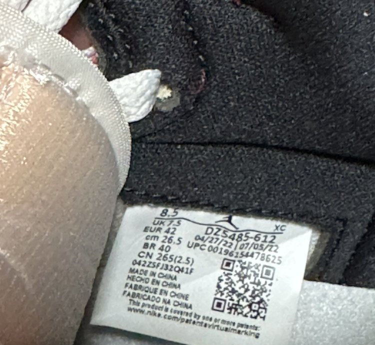 Jordan 1 Chicago- Lost And Found