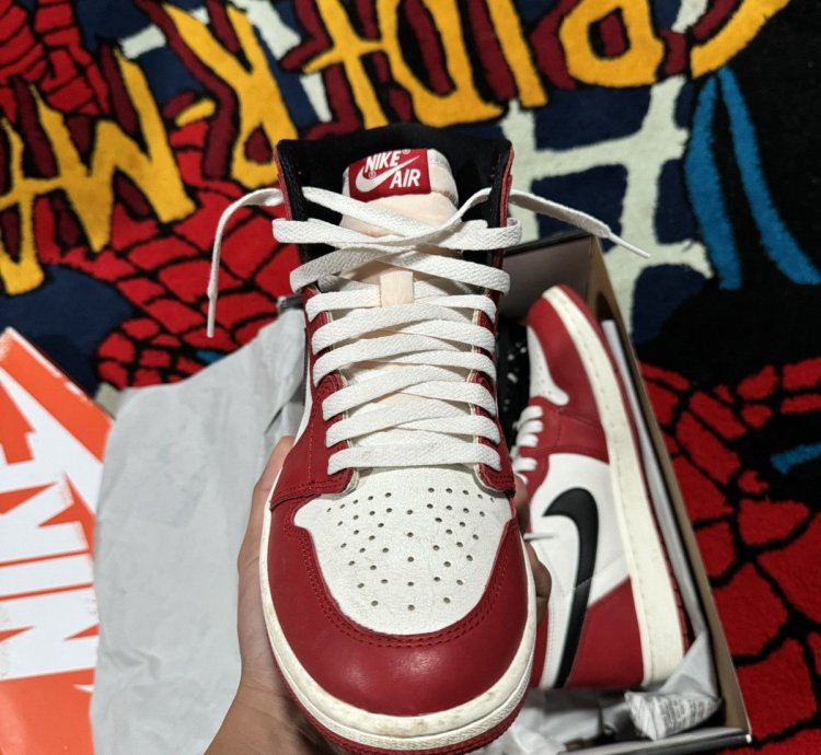 Jordan 1 Chicago- Lost And Found