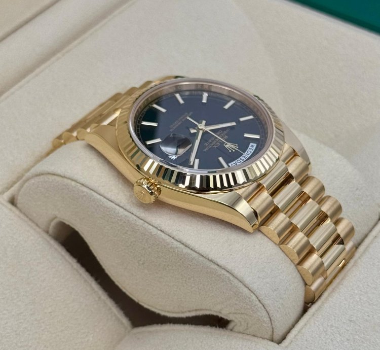 Rolex Day-date 40 New 2025 Day-date 40mm 228238 Presidential Black Dial