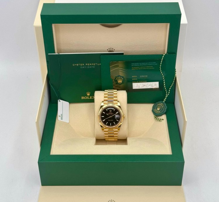 Rolex Day-date 40 New 2025 Day-date 40mm 228238 Presidential Black Dial
