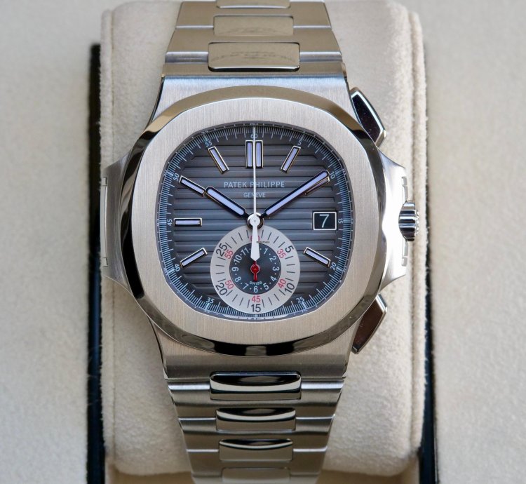 Patek Philippe Nautilus Grey Box Extrait De Registre