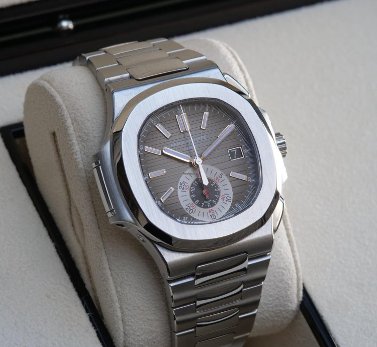 Patek Philippe Nautilus Grey Box Extrait De Registre