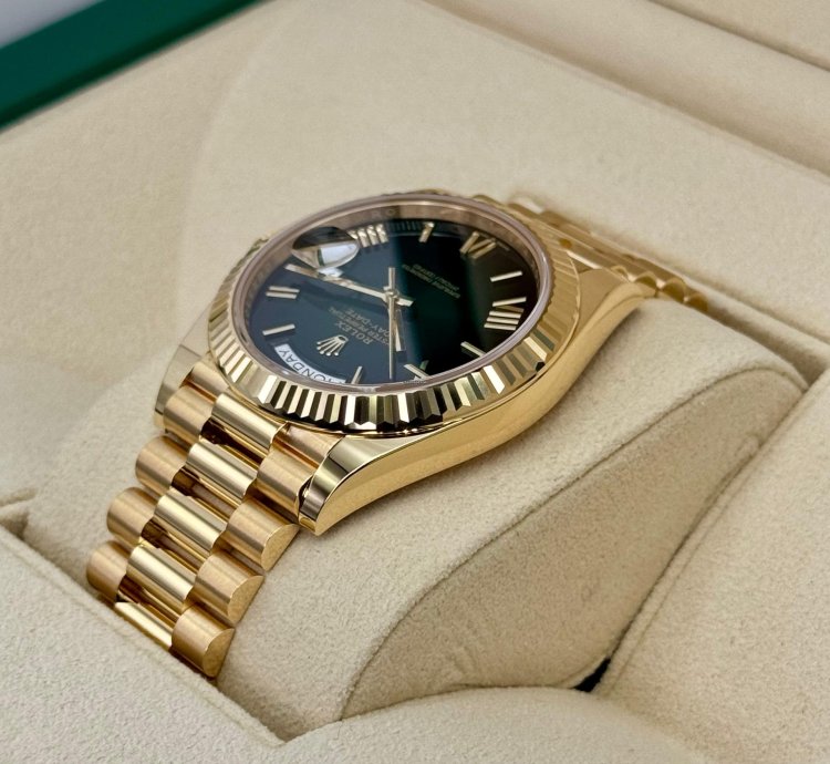 Rolex Day-date 40 New 2025 Day-date 40mm 228238 Presidential Green Ombre Dial