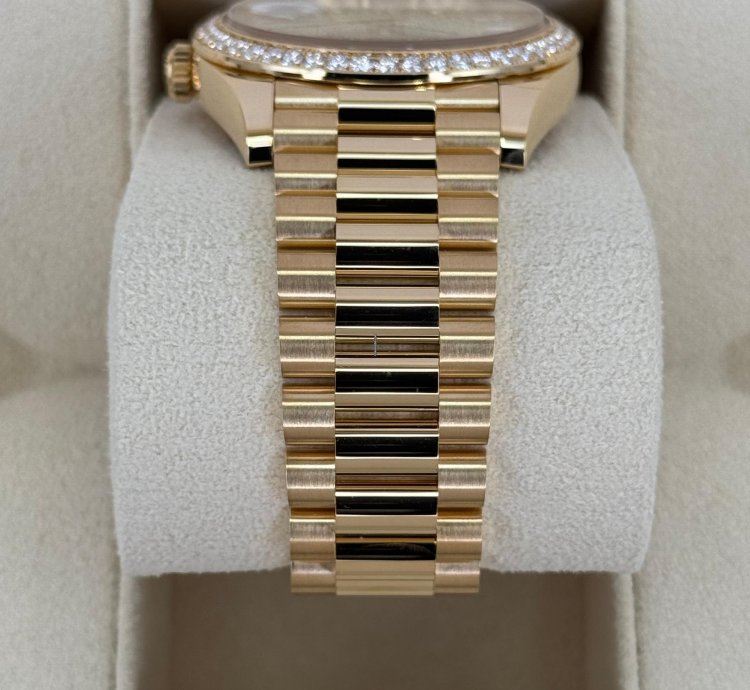 Rolex Day-date 40 New 2025 Day-date 40mm 228348rbr Diamond Paved Dial