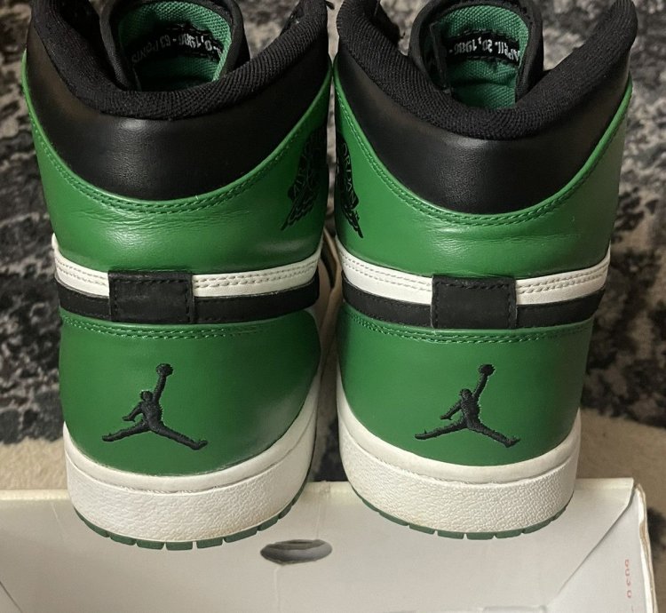 Jordan 1 Dmp Pack Celtics Pair Only Size 10 Clean