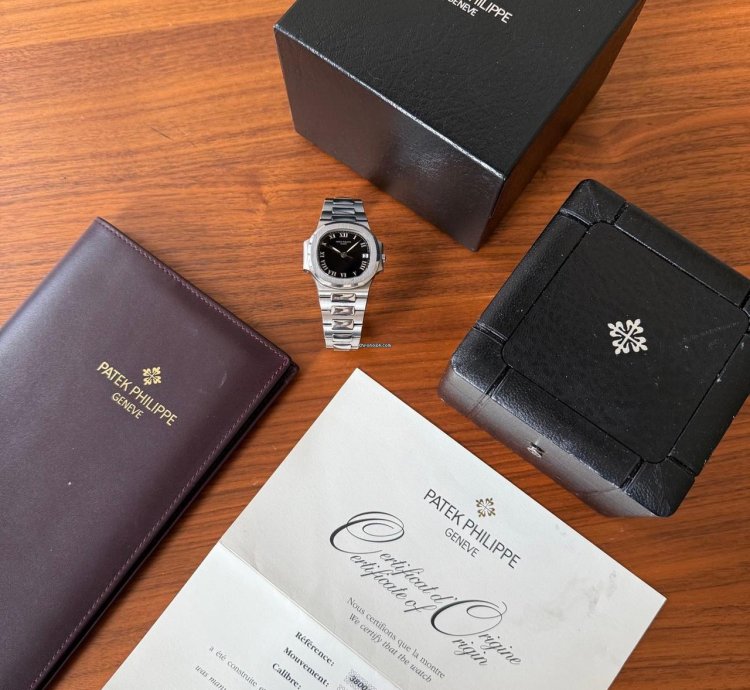 Patek Philippe Nautilus In Steel Roman Numerals Black Dial 3800 1a-001