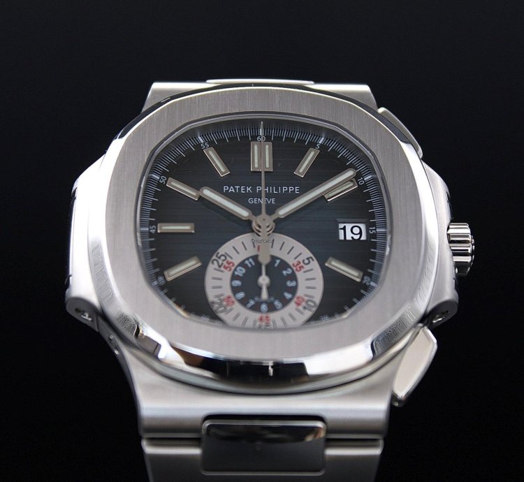 Patek Philippe Nautilus In Stock Nautilus Blue Dial Serviced 2022 Unworn Condition