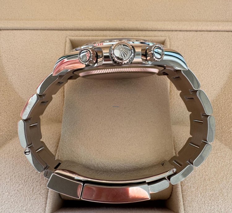 Rolex Daytona Mother Of Pearl Cosmograph Daytona Diamond Mother Full Set Brand New Unworn 126579rbr