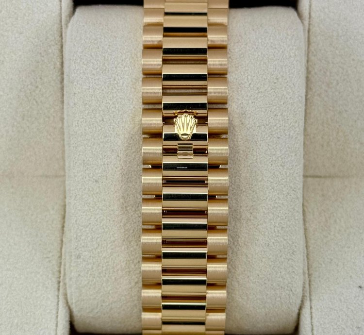 Rolex Day-date 40 New 2025 Rolex Day-date 40mm 228238 Presidential Green Dial