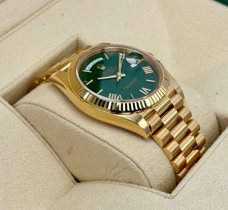 Rolex Day-date 40 New 2025 Rolex Day-date 40mm 228238 Presidential Green Dial