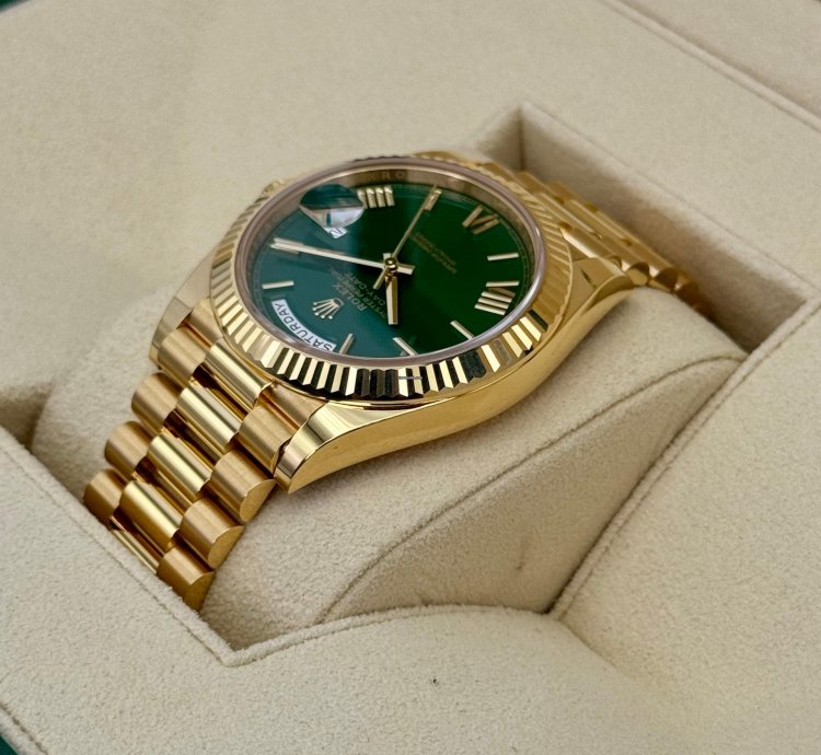 Rolex Day-date 40 New 2025 Rolex Day-date 40mm 228238 Presidential Green Dial